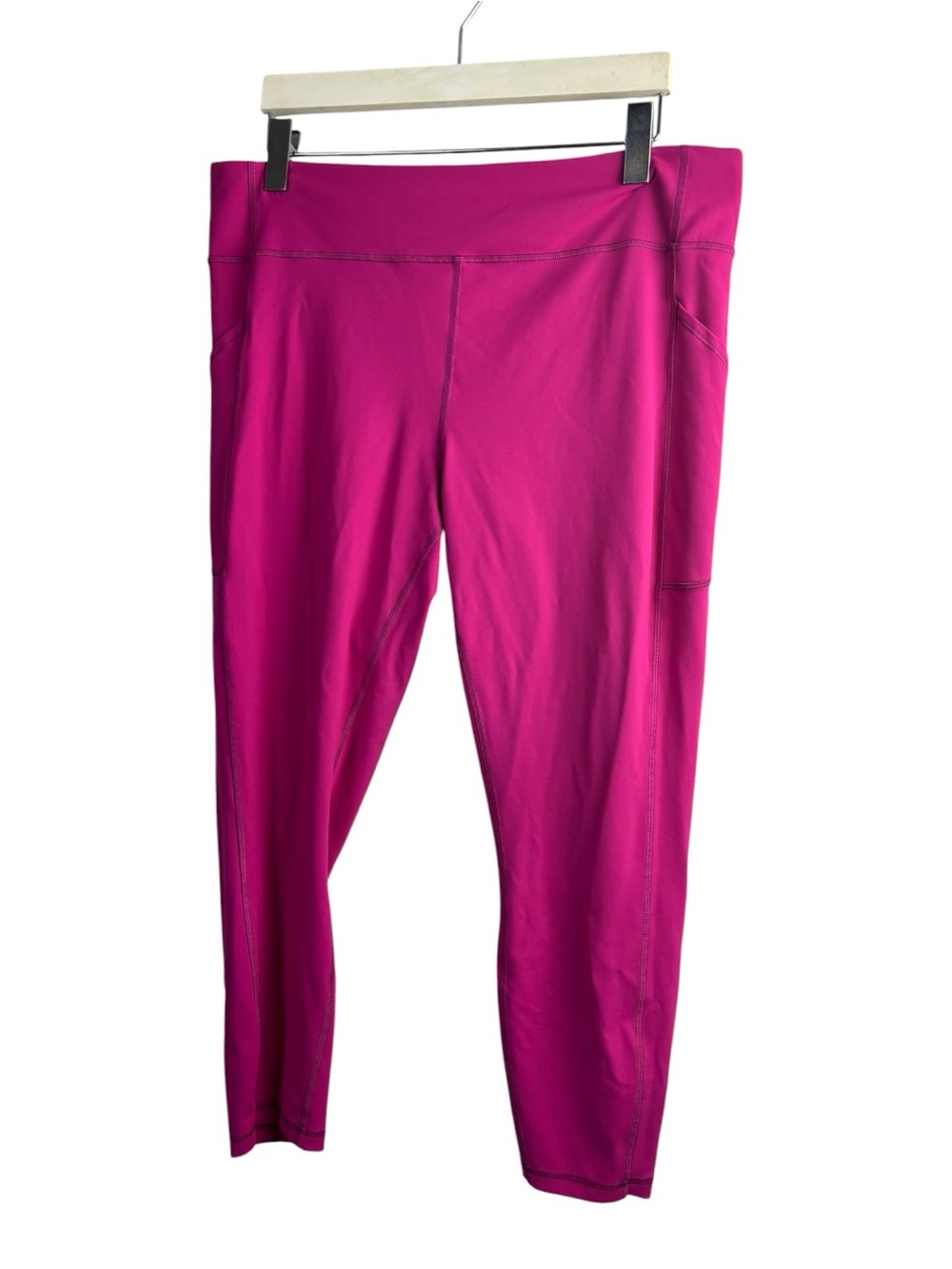 Lululemon Invigorate High-Rise Tight 25" Ripened Raspberry leggings  18 **Read**